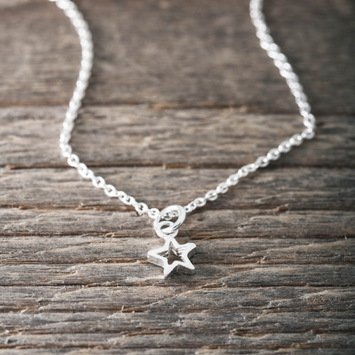 Silver Necklace – Small Open Star