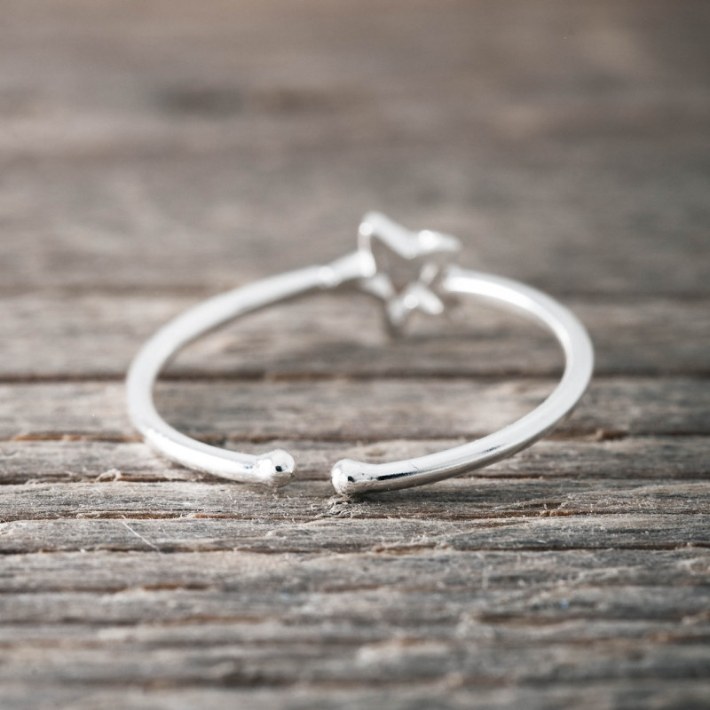 Silverring liten konturstjärna