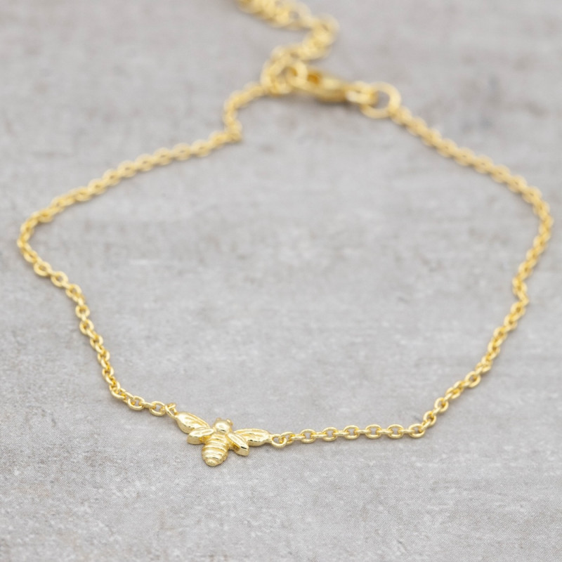 Gold bracelet bee your self