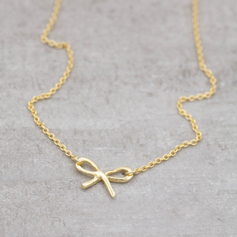 Gold necklace small bow