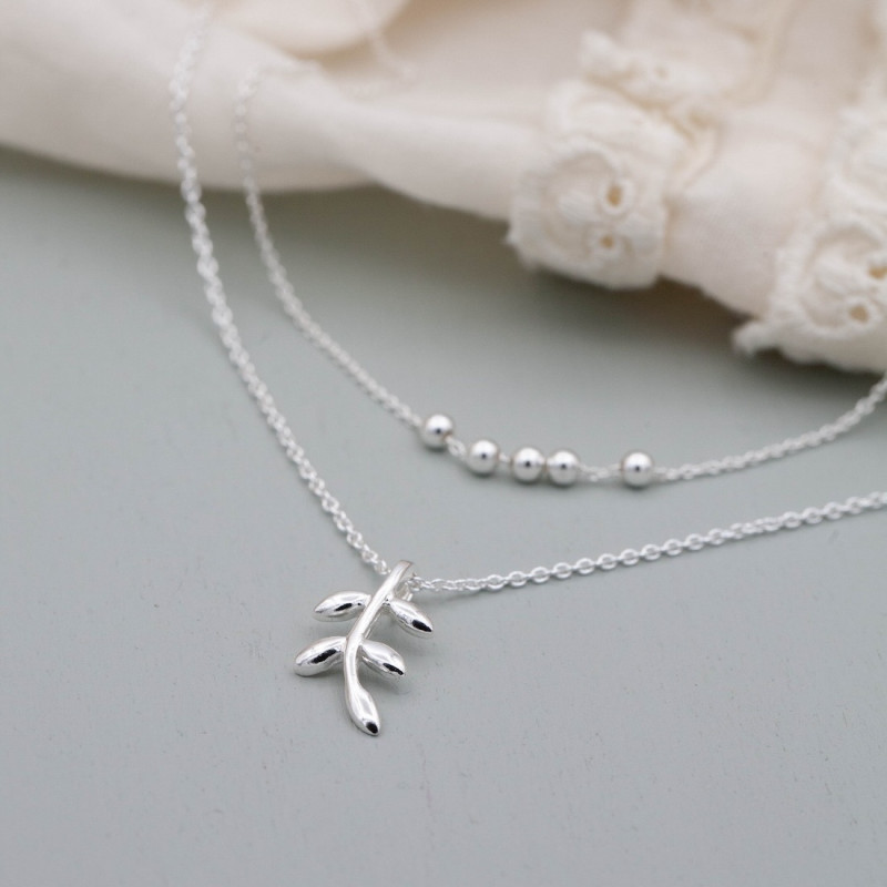 Silverhalsband Livets träd -Löv