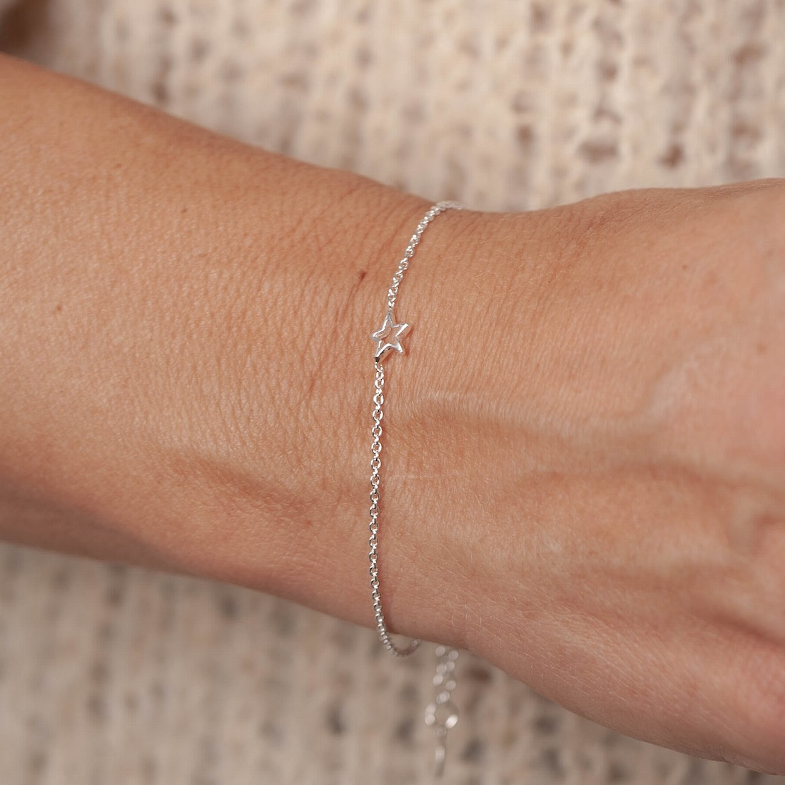 Silverarmband Liten konturstjärna