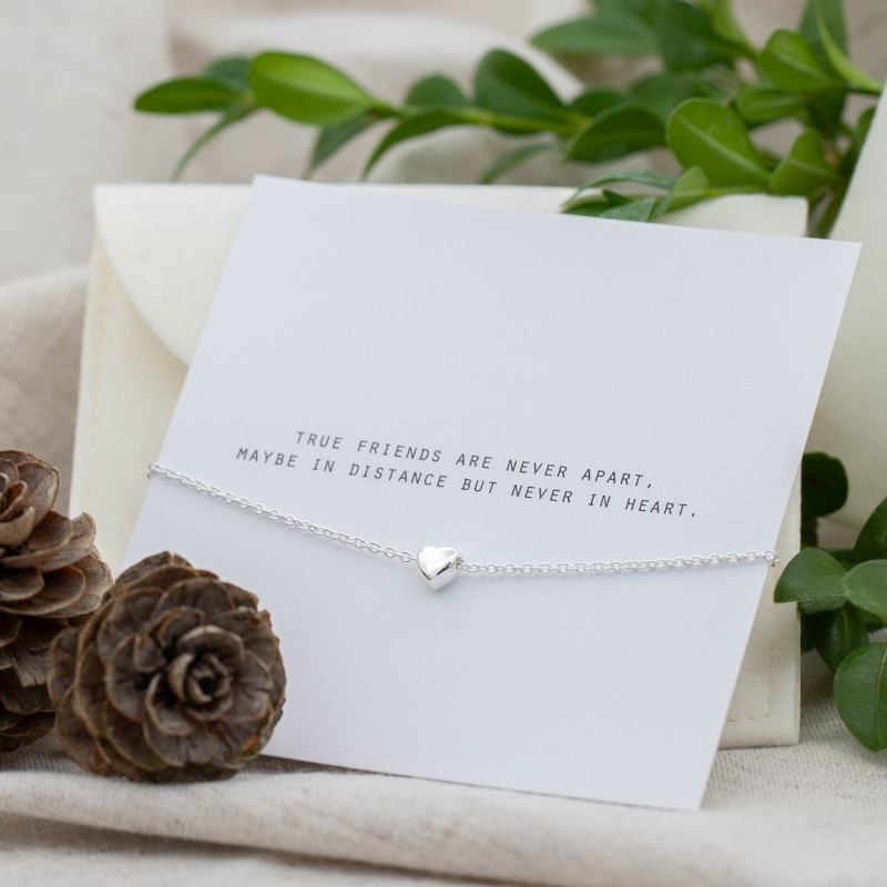 Silverarmband Soulmate - hjärta med tillhörande text och sammetspåse