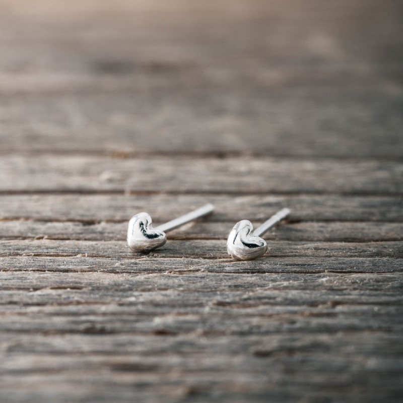 Silver earrings tiny heart