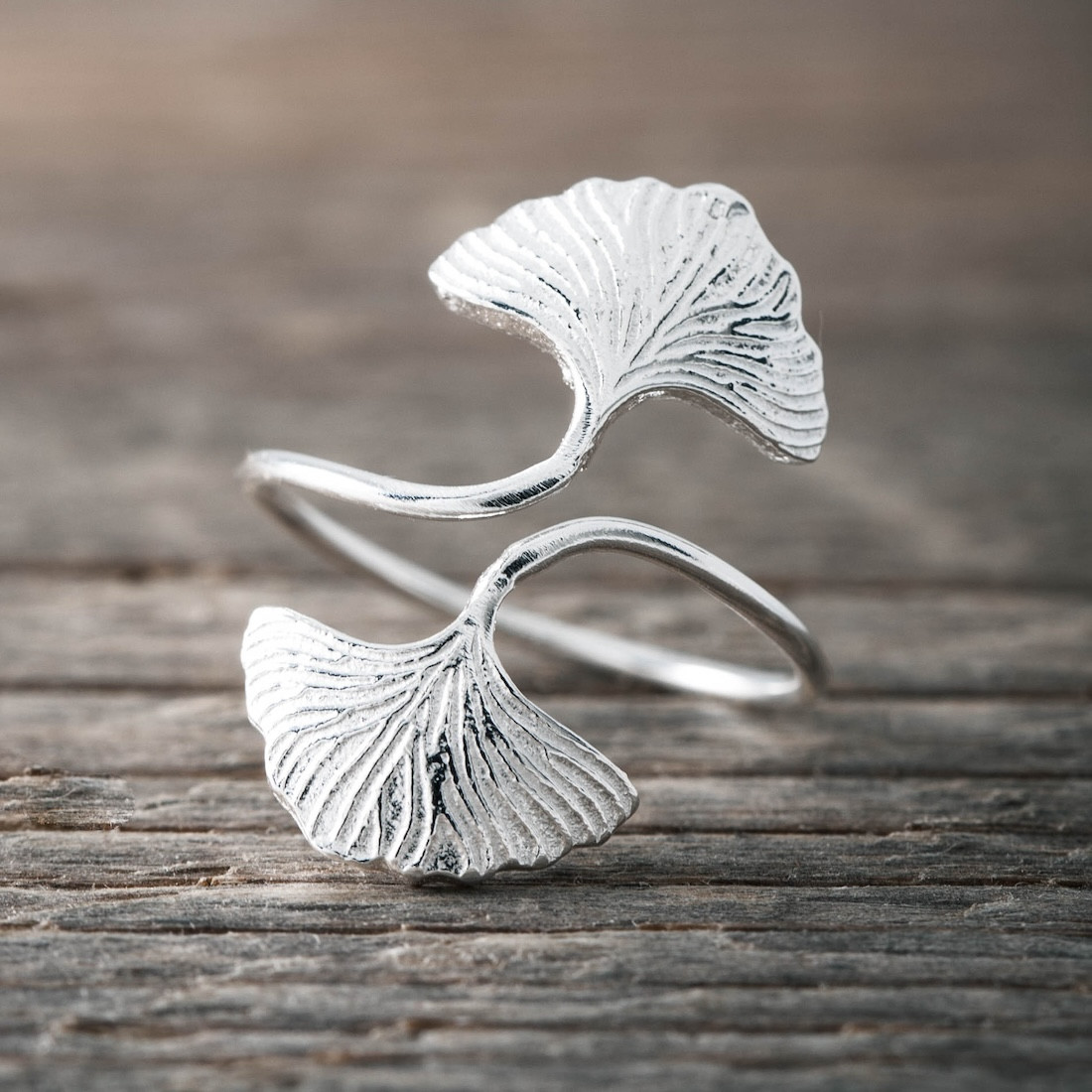 Silver ring two Ginkgo leaves
